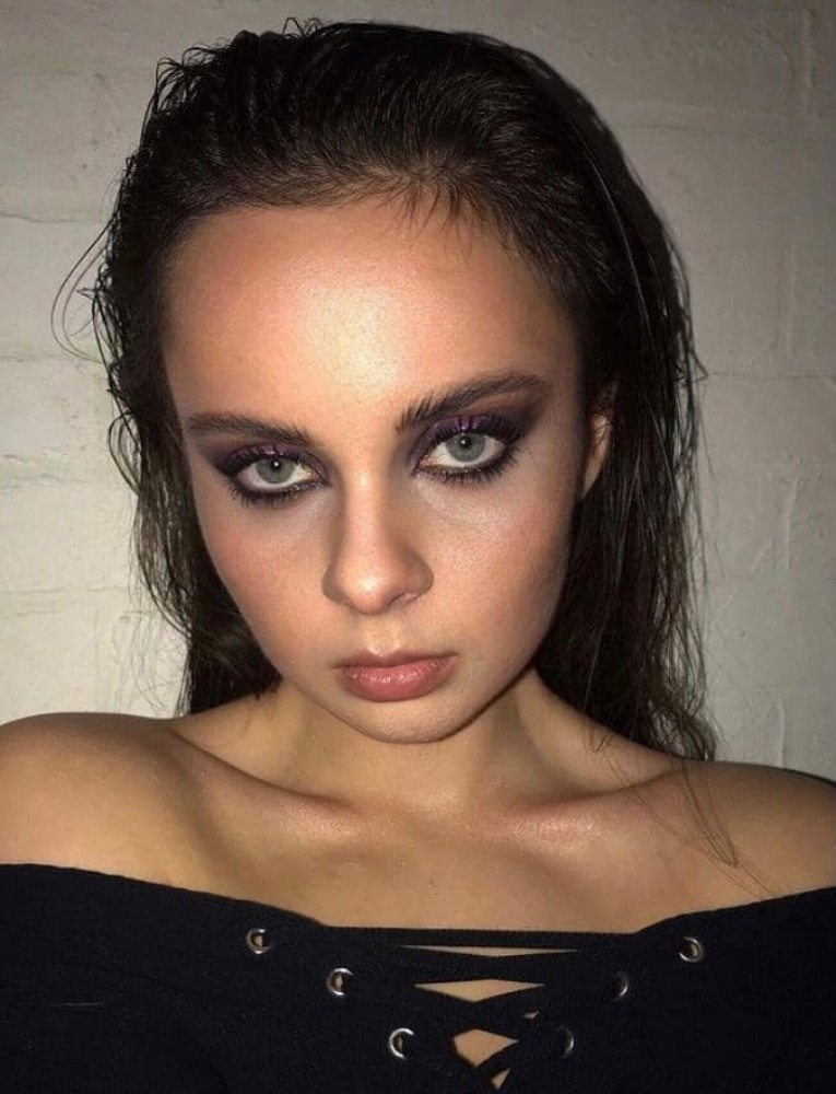 Индивидуалка 🎥 Лена фото № 2 в городе Магадан