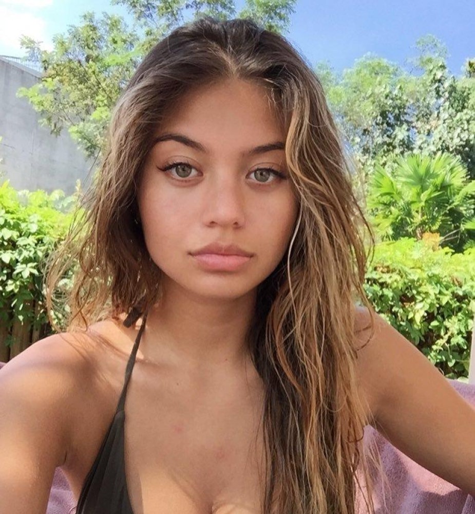 Индивидуалка Карина фото № 2 в городе Магадан