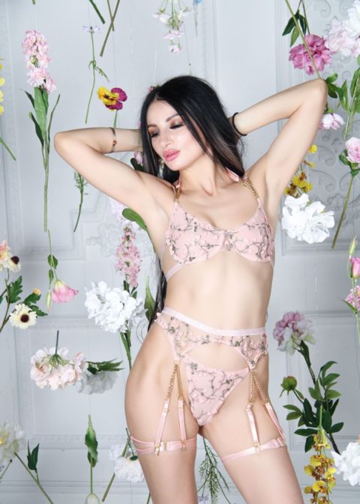 Индивидуалка Камила фото № 2 в городе Магадан