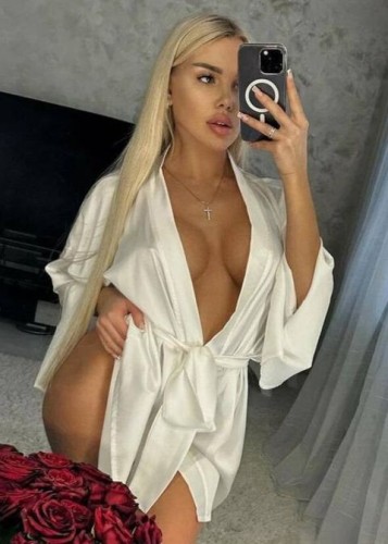 Меган, Г. Магадан